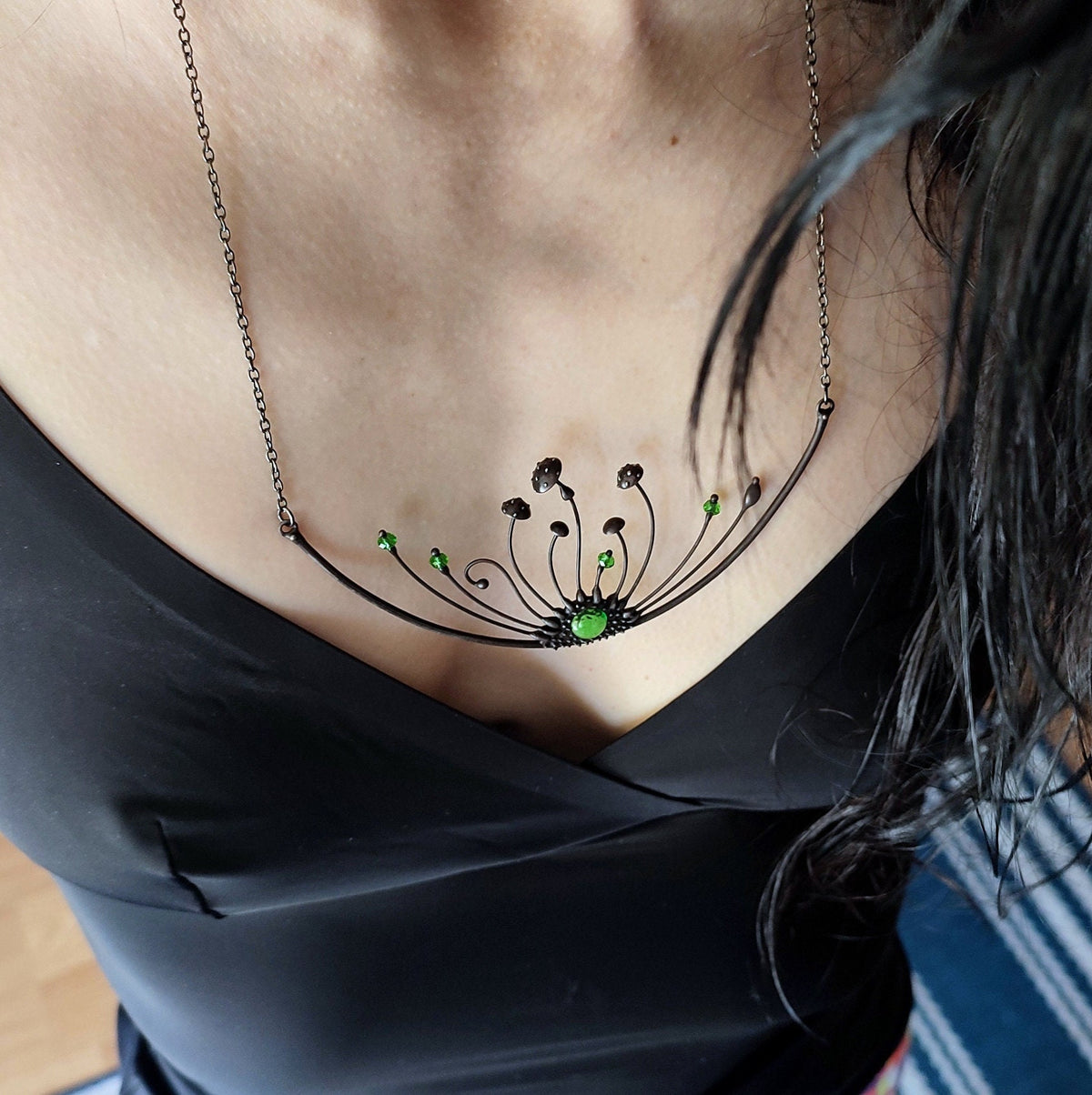 Green Glass Amanita Statement Necklace – Blackened Copper