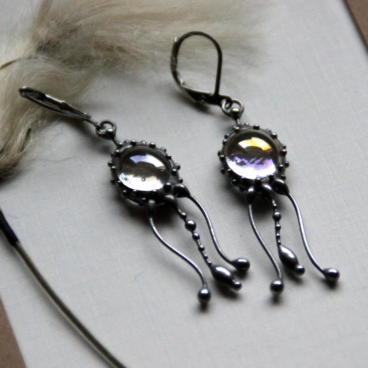 Three-Tentacle Clear Glass Jellyfish Earrings – Silver Tone