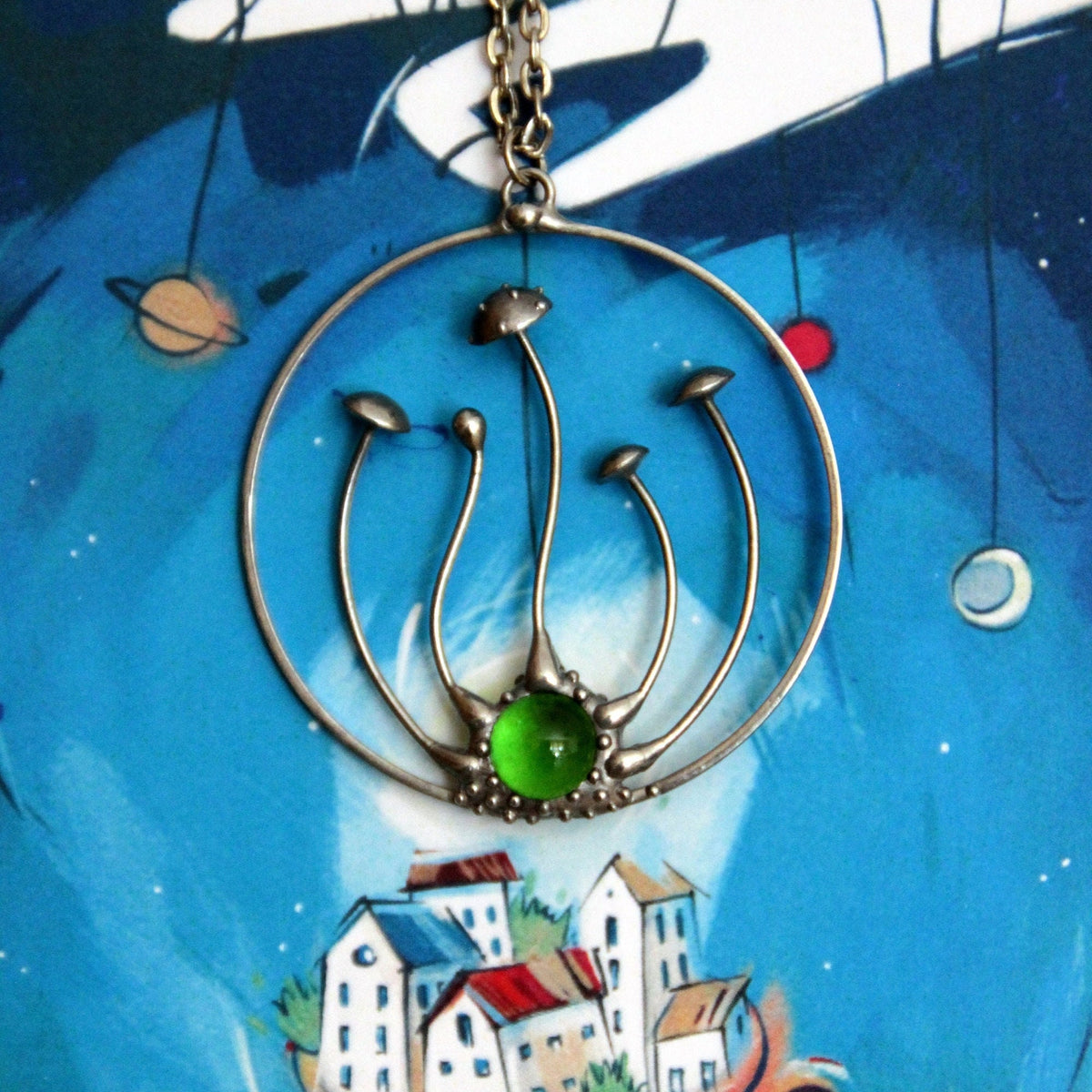 Green Glass Amanita Mushroom Necklace – Silver Tone