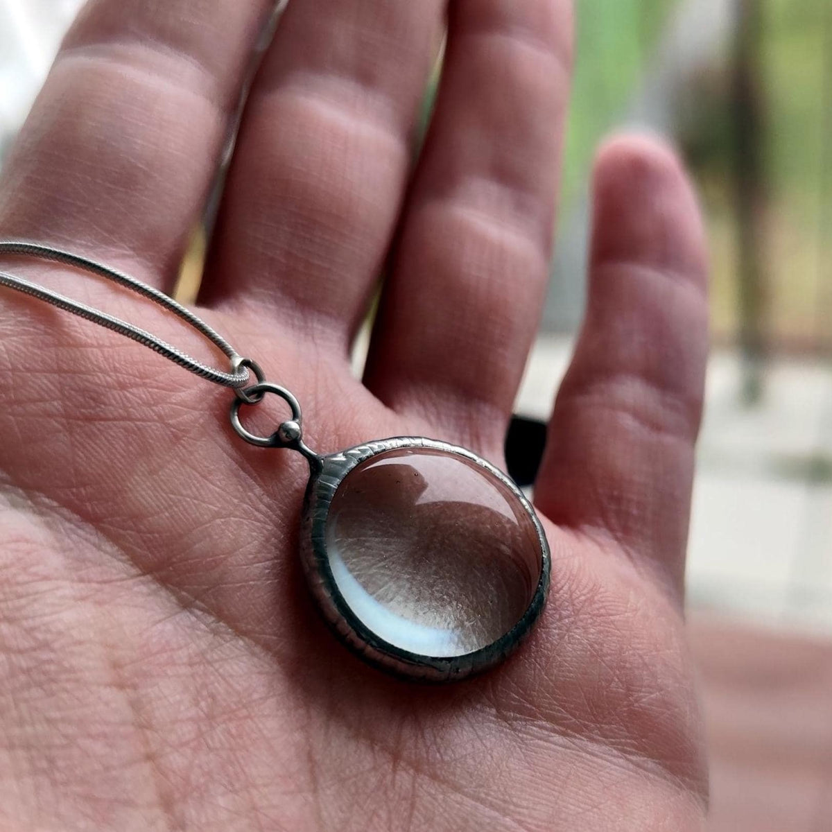 Clear Glass Round Pendant Necklace – Silver Tone