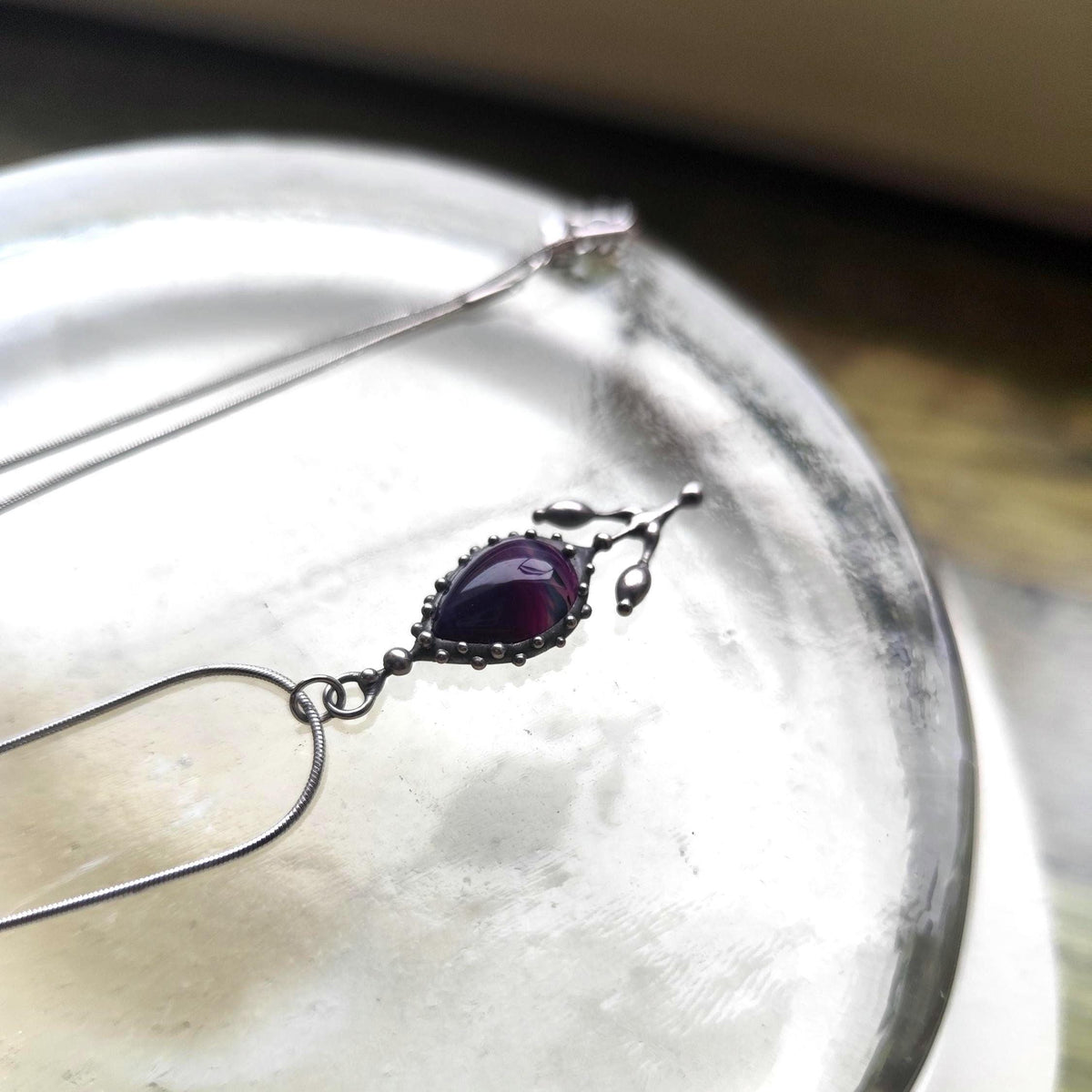 Silver Tone Flower Pendant Necklace