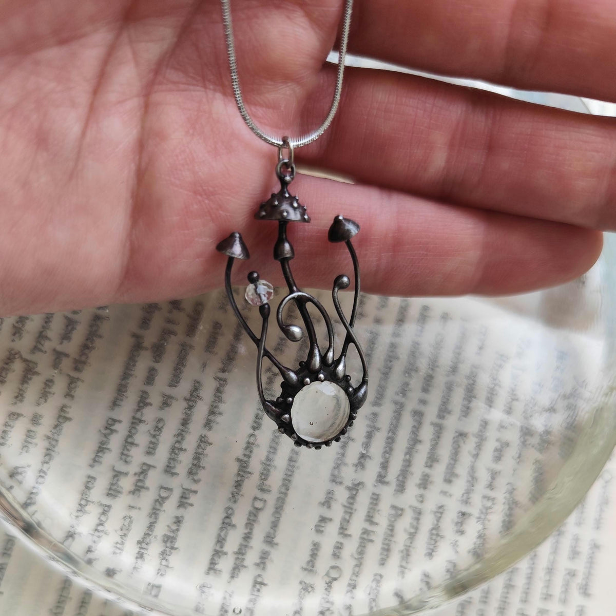 Clear Glass Amanita Mushroom Necklace – Silver Tone