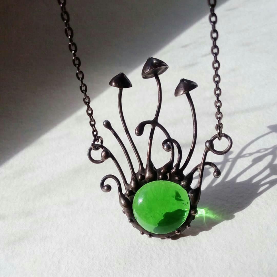 Green Glass Mushroom Necklace – Blackened Copper Forest Centerpiece – Psychedelic Botanical