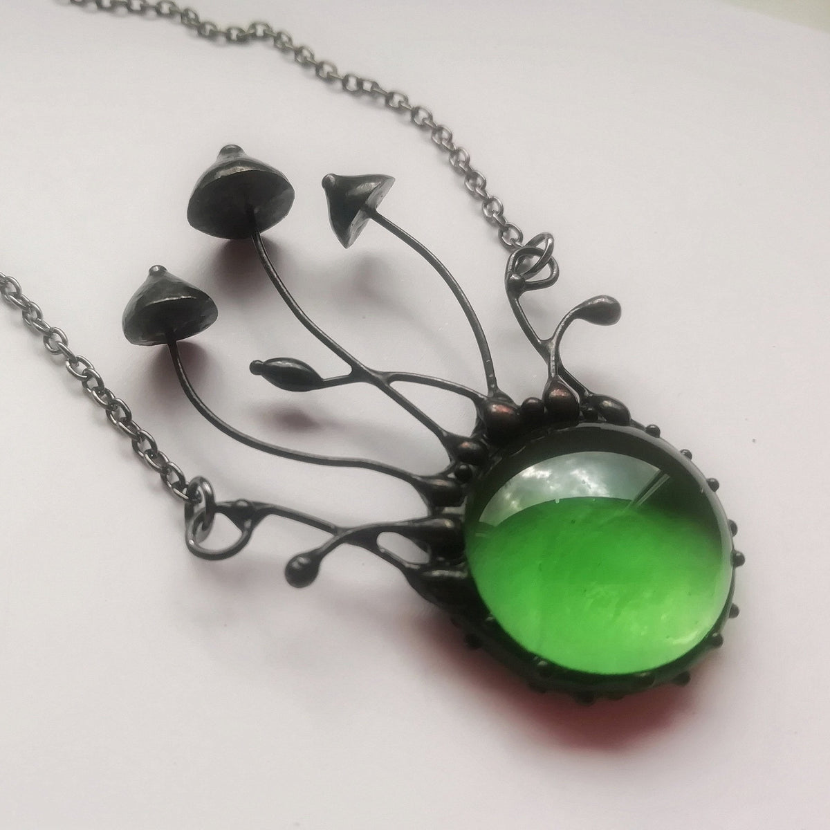 Green Glass Mushroom Fan-Shaped Necklace – Blackened Copper