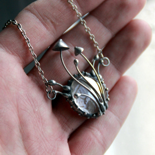 Clear Glass Mushroom Cluster Necklace – Silver Tone