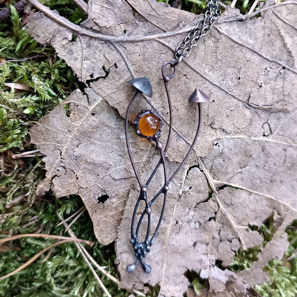 Brown Glass Mushroom Necklace – Blackened Copper