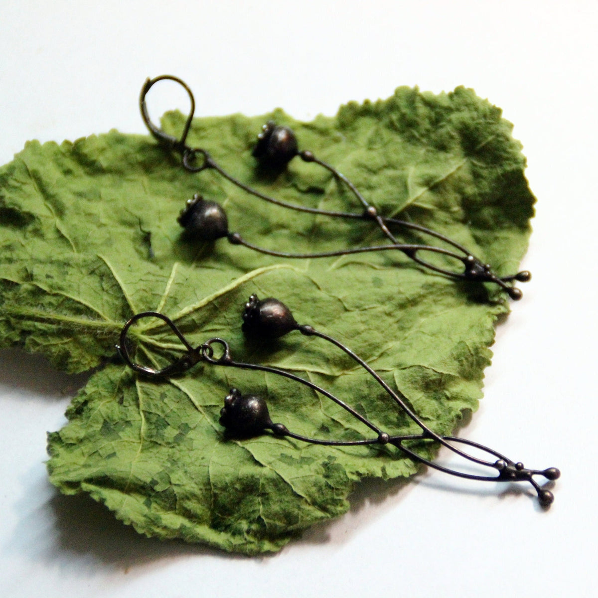 Black Poppy Seed Pod Earrings – Blackened Copper