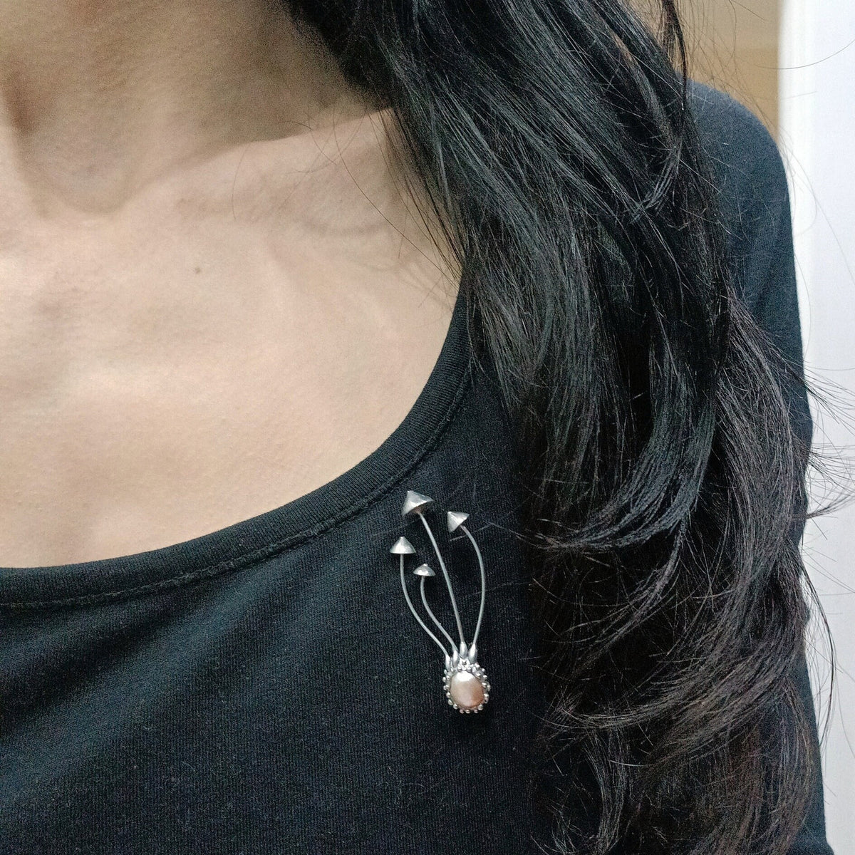 Pearl Mushroom Brooch – Silver Tone