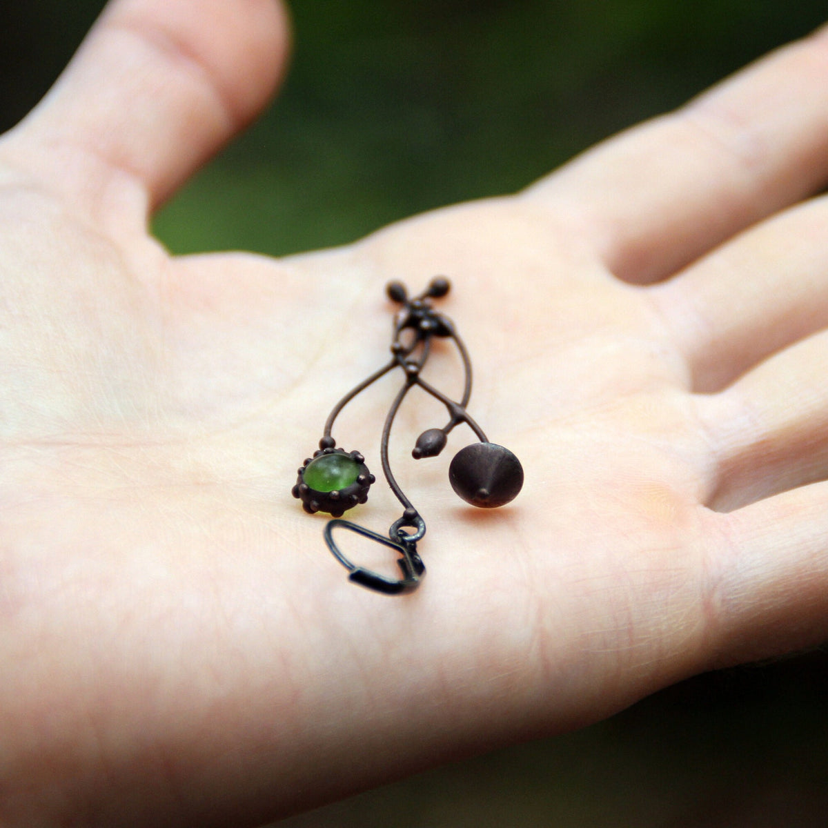 Green Glass Mushroom Single Earring – Blackened Copper & Pewter Woodland Dangle – Fairycore