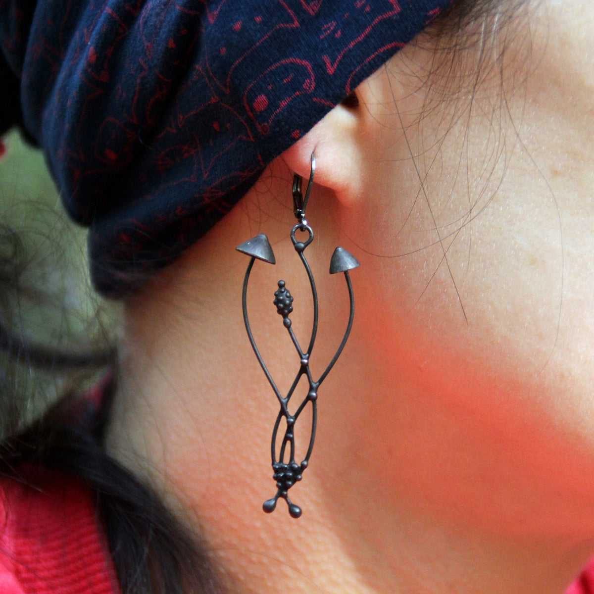 Black Mushroom Single Earring – Copper & Pewter