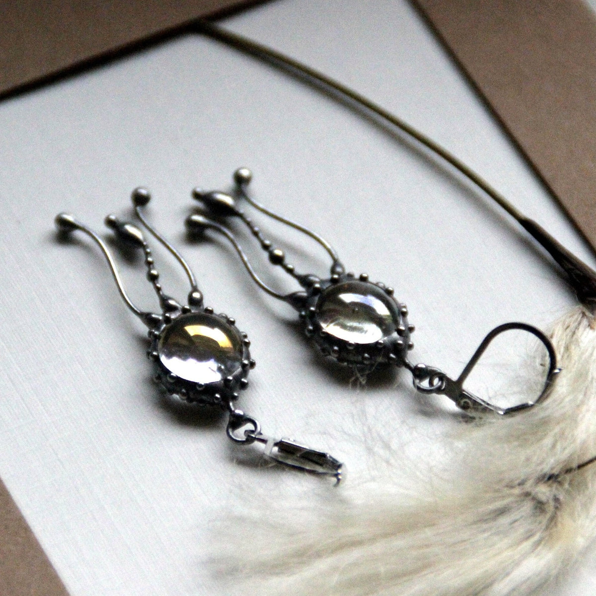 Three-Tentacle Clear Glass Jellyfish Earrings – Silver Tone