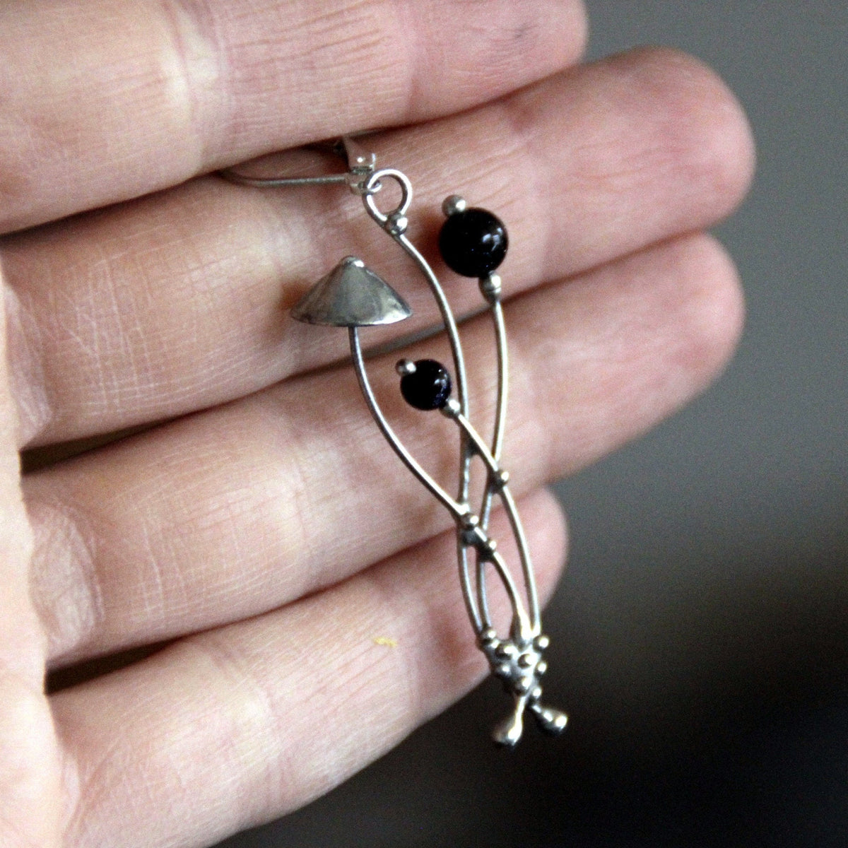 Black Aventurine Mushroom Single Earring – Silver Tone