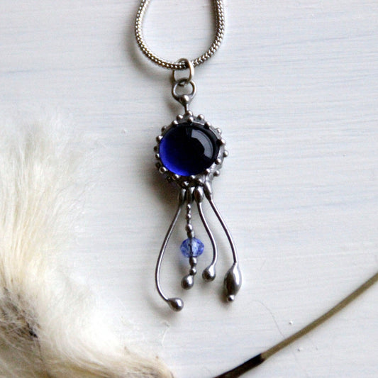 Blue Glass Jellyfish Necklace – Silver Tone