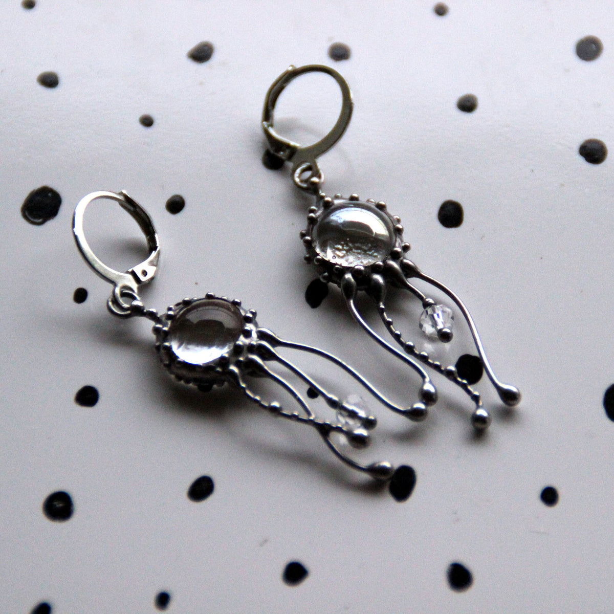Clear Glass Jellyfish Earrings – Silver Tone