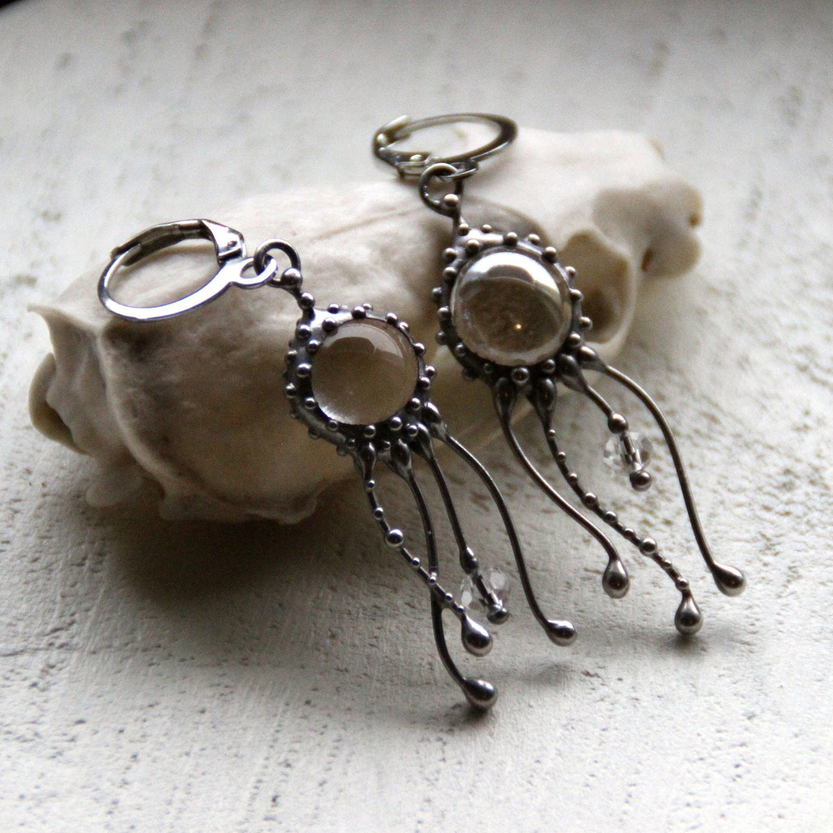 Clear Glass Jellyfish Earrings – Silver Tone