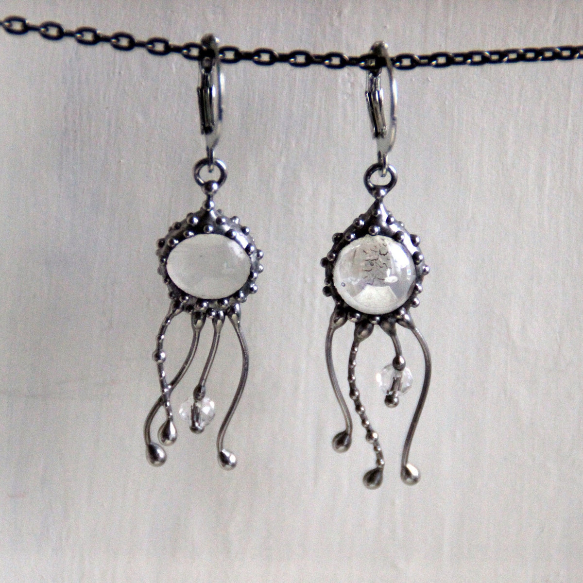 Clear Glass Jellyfish Earrings – Silver Tone