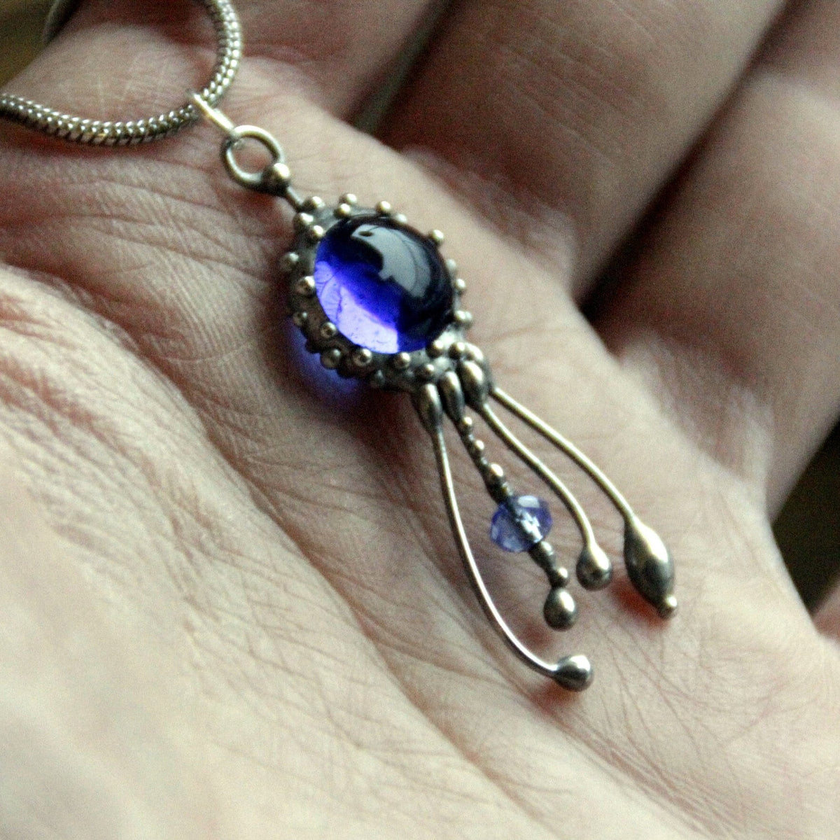Blue Glass Jellyfish Necklace – Silver Tone