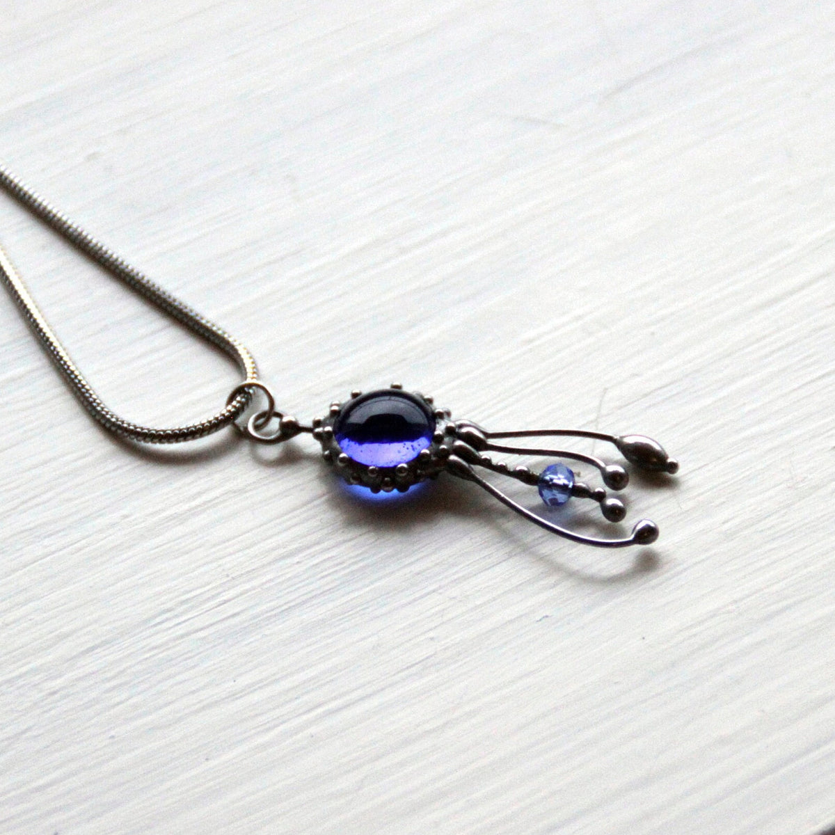 Blue Glass Jellyfish Necklace – Silver Tone