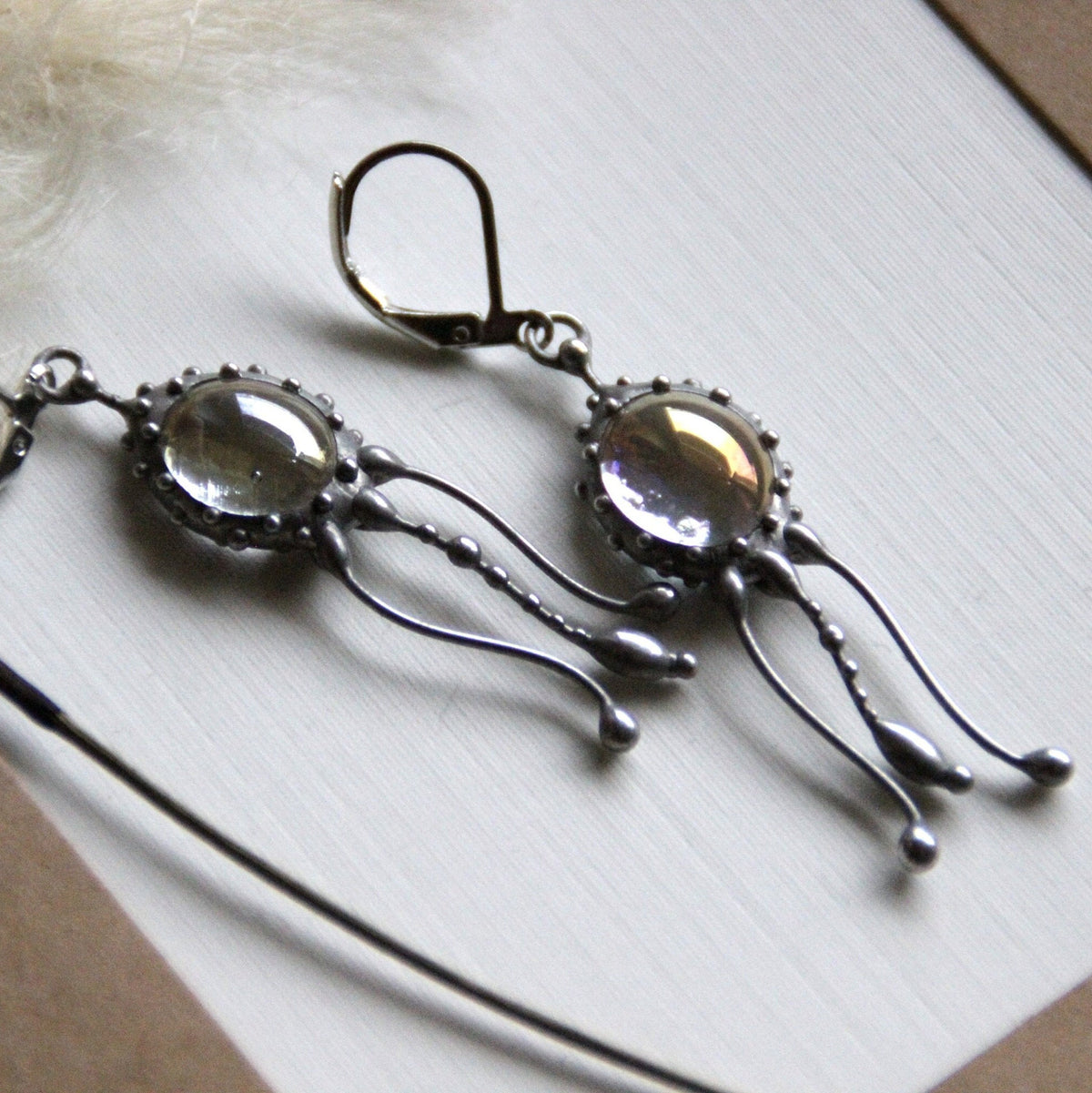 Three-Tentacle Clear Glass Jellyfish Earrings – Silver Tone