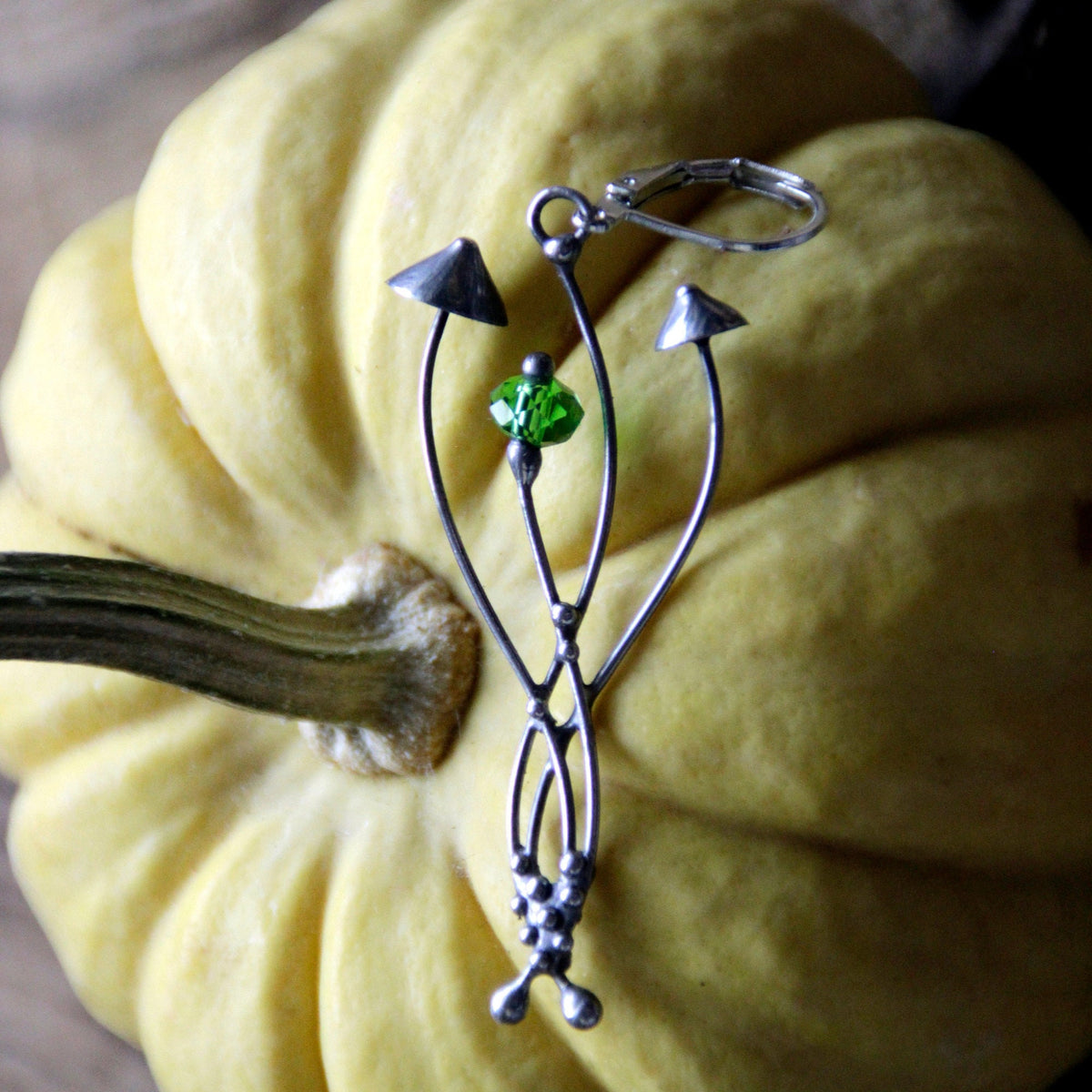 Green Glass Mushroom Single Earring – Silver Tone