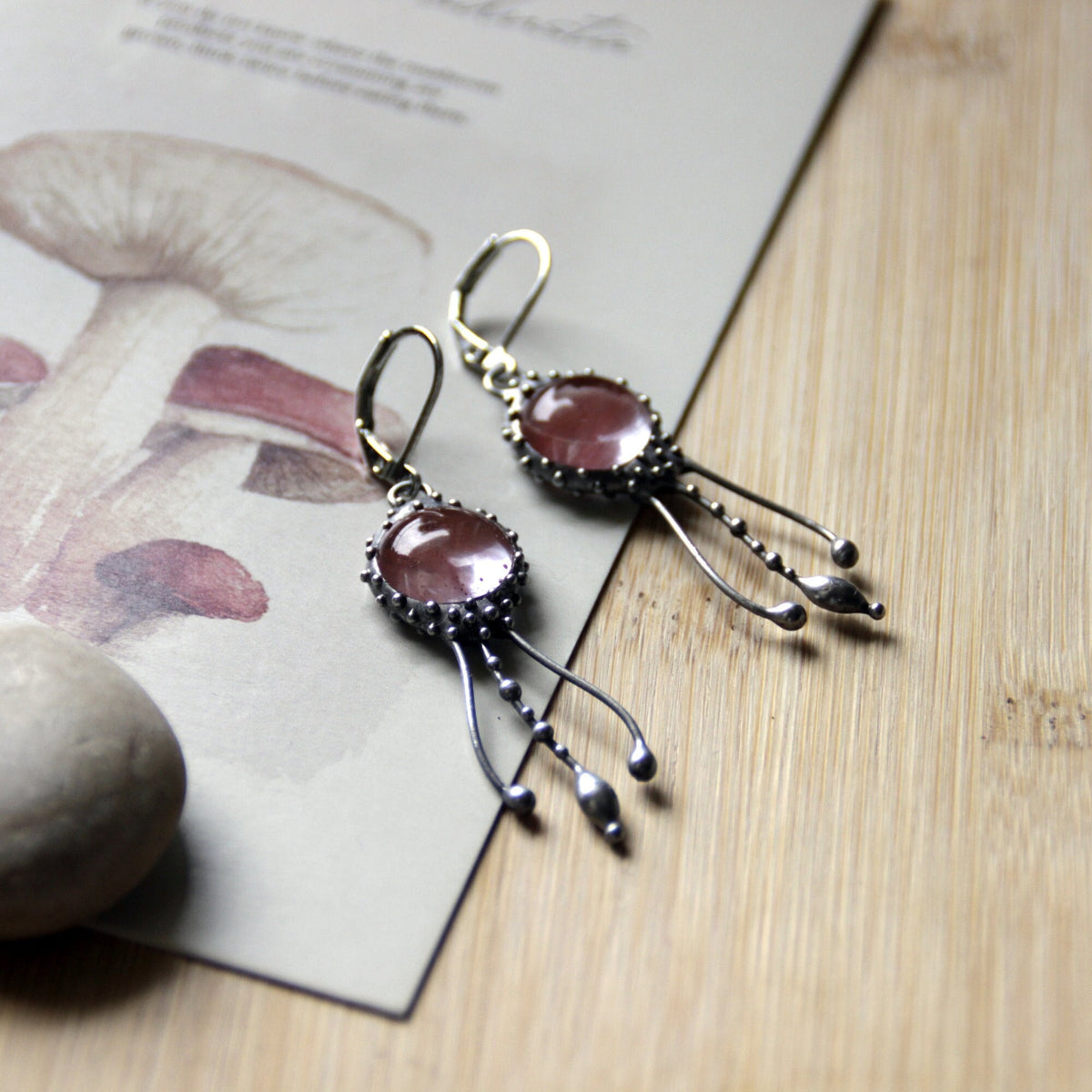 Oval Watermelon Quartz Jellyfish Earrings – Silver Tone