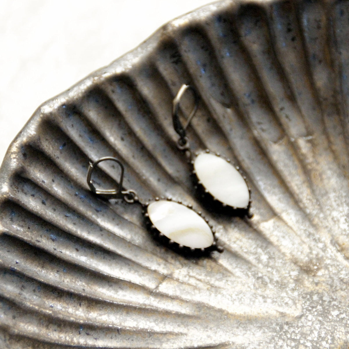 Mother of Pearl Oval Earrings – Blackened Copper