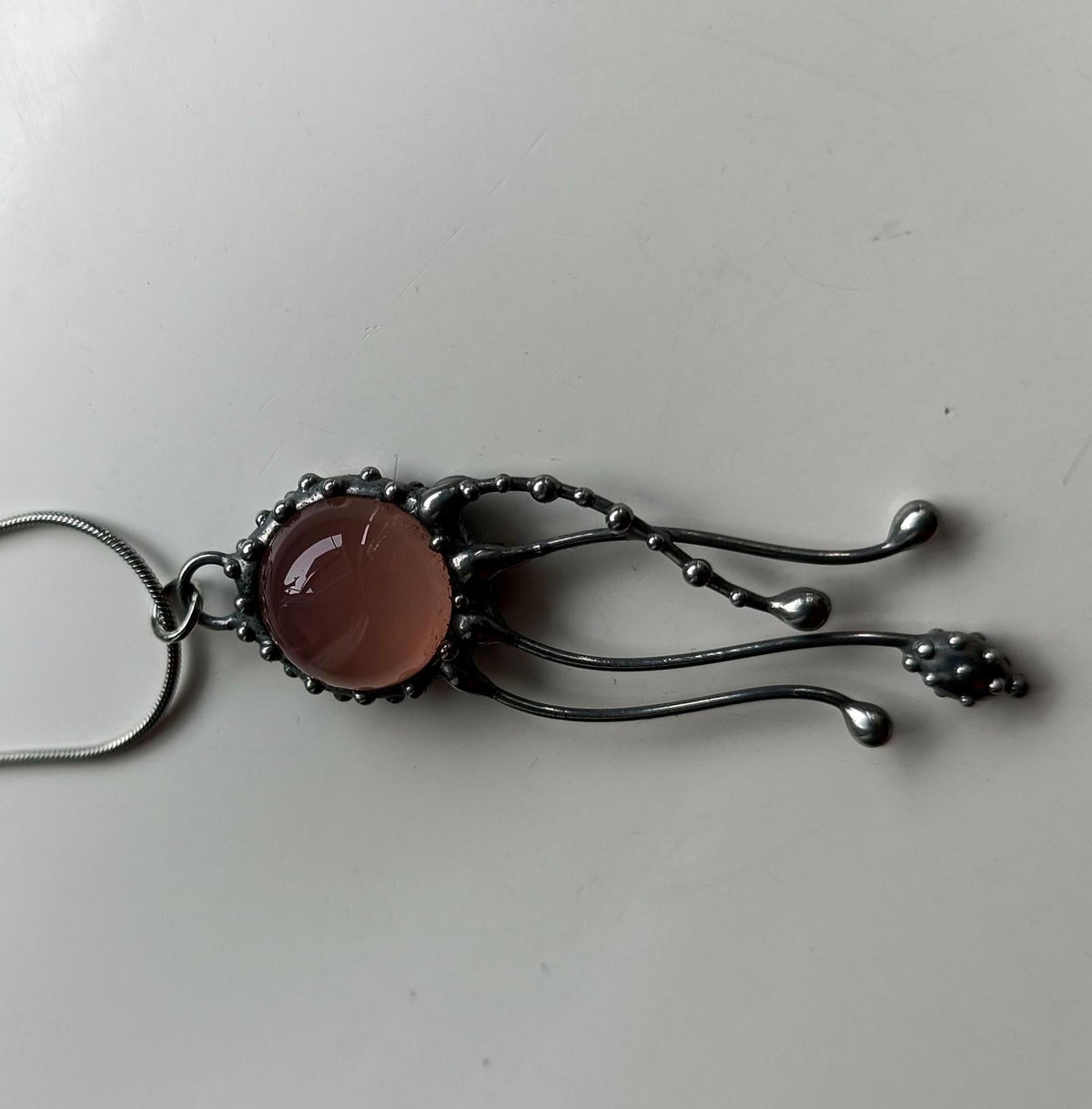Rose Agate Jellyfish Pendant Necklace – Silver Tone