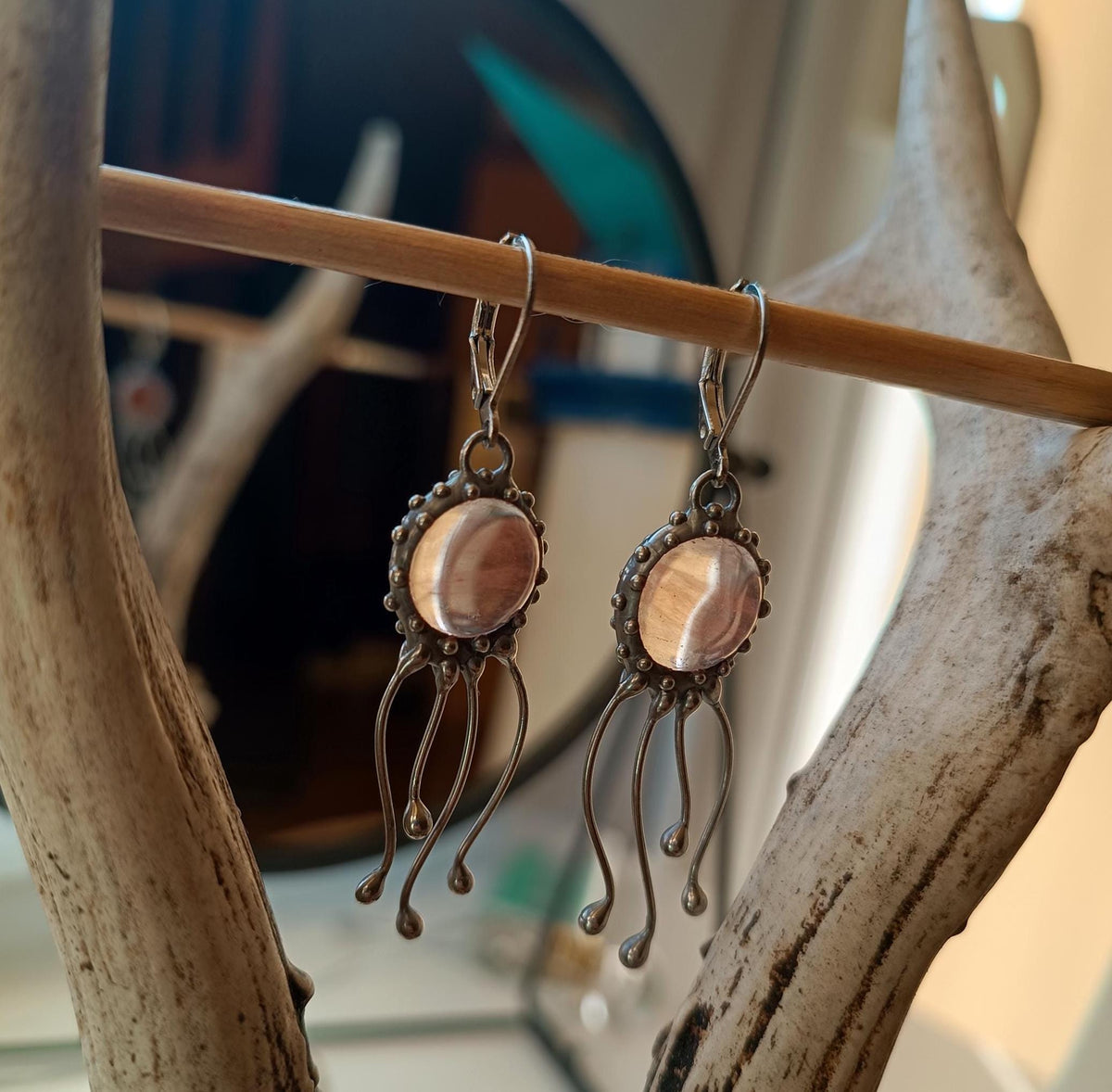 Watermelon Quartz Jellyfish Earrings – Silver Tone