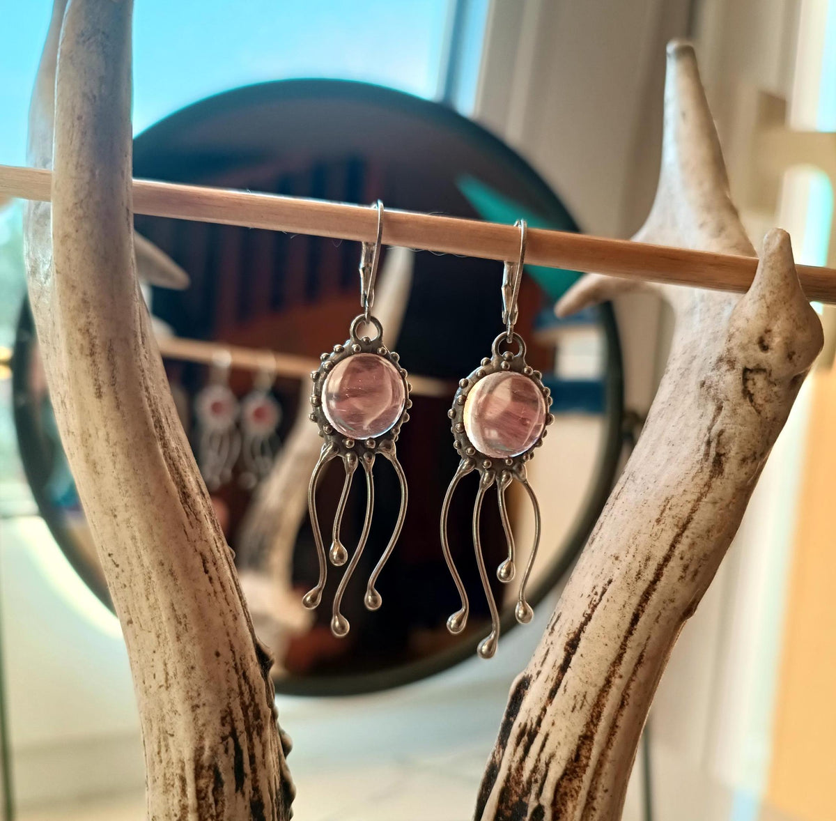 Watermelon Quartz Jellyfish Earrings – Silver Tone