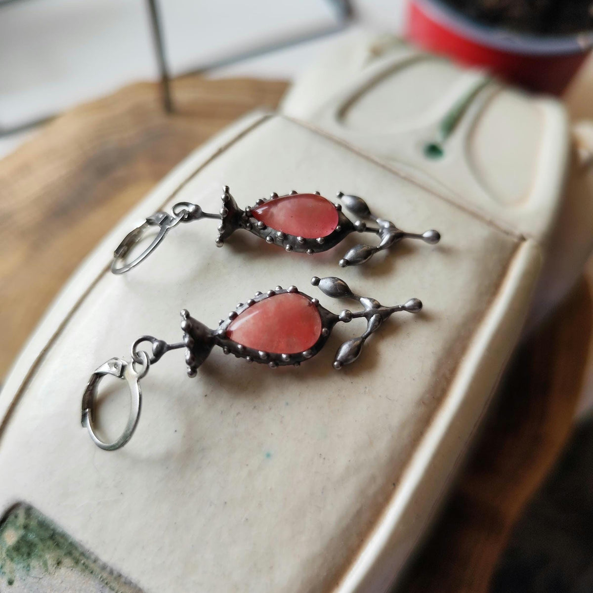 Watermelon Agate Flower Earrings – Silver Tone