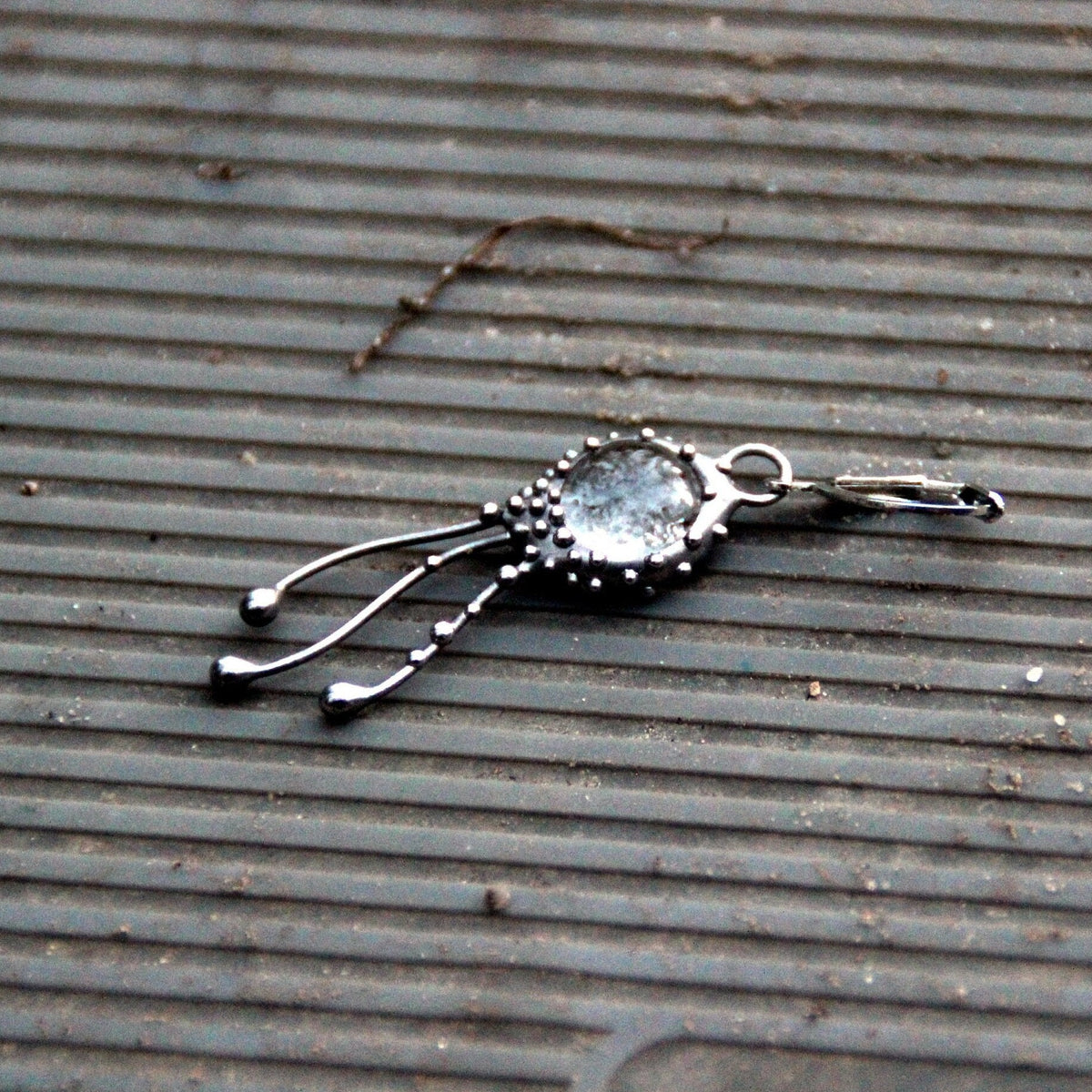 Clear Glass Jellyfish Single Earring – Blackened Copper