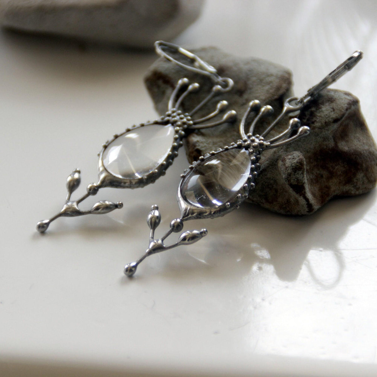 Clear Glass Flower Earrings – Silver Tone