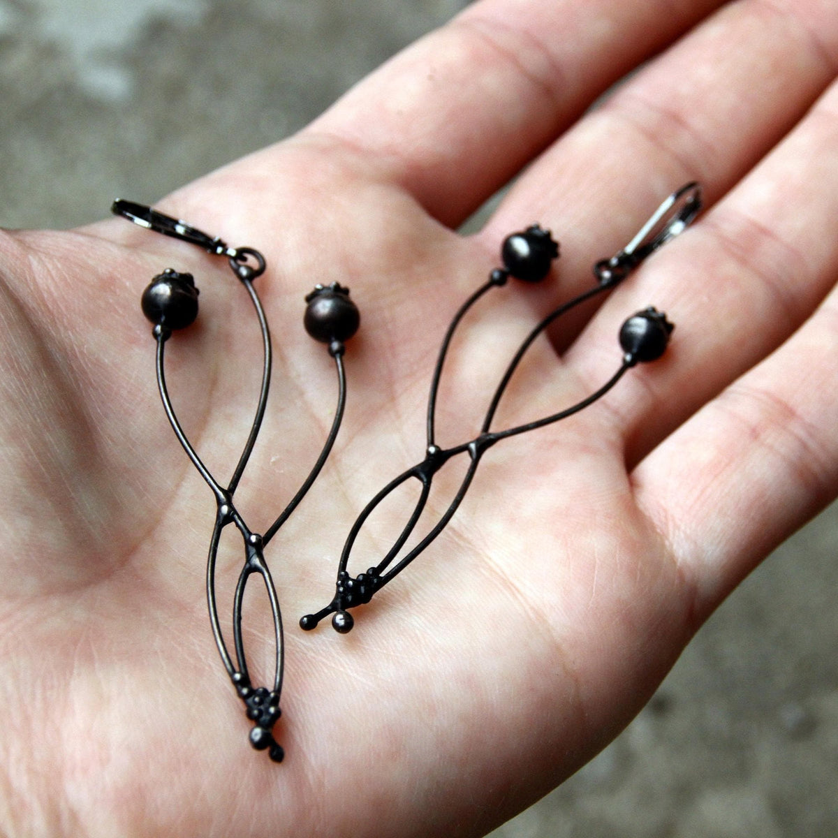 Black Poppy Seed Pod Earrings – Copper & Pewter