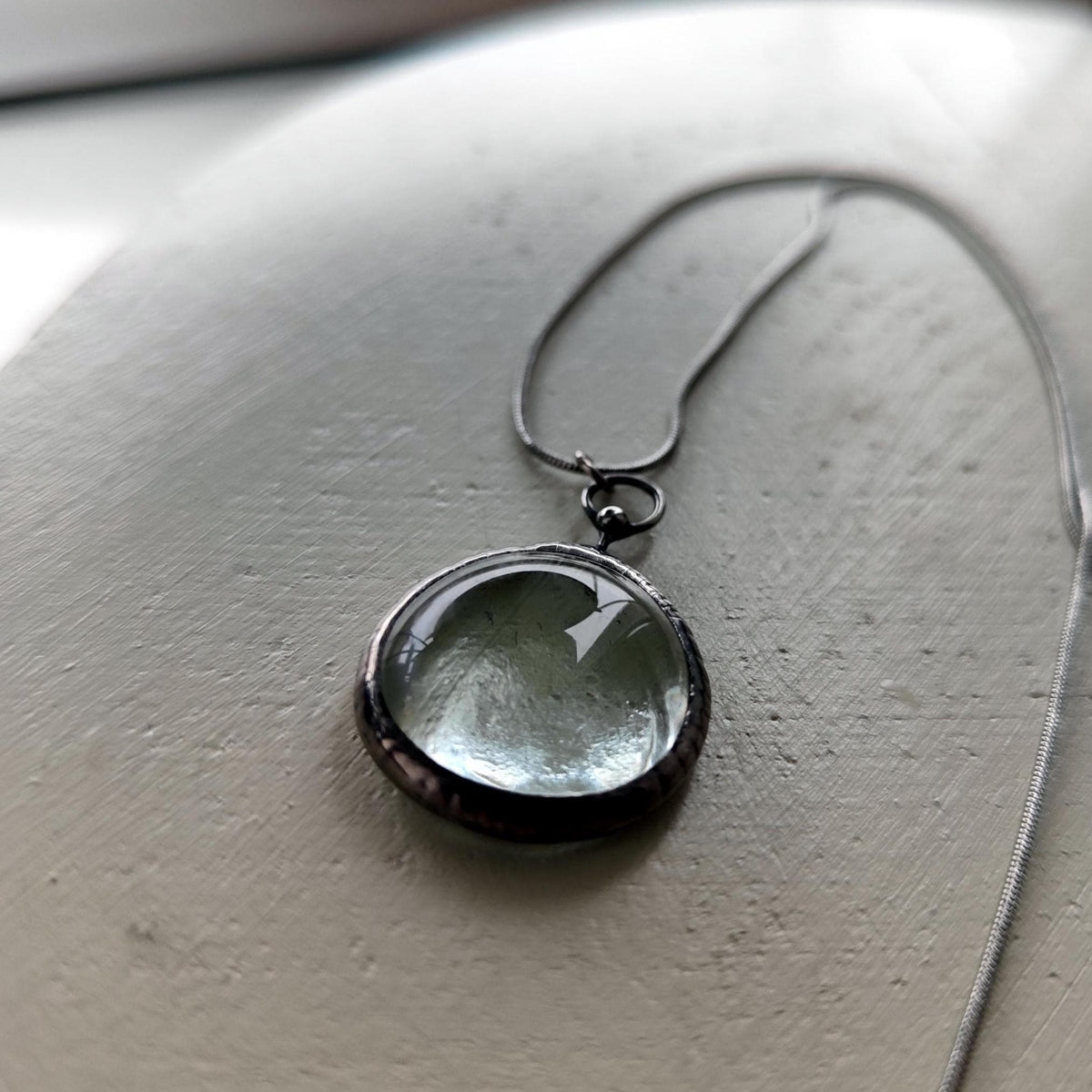 Clear Glass Round Pendant Necklace – Silver Tone