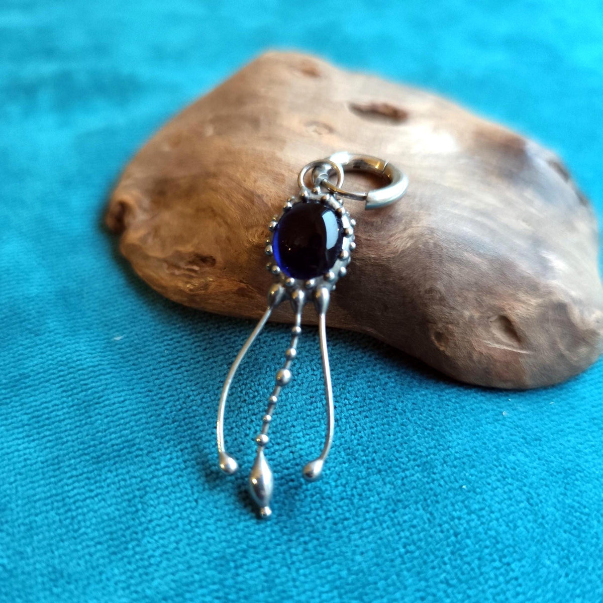 Blue Glass Jellyfish Single Earring – Silver Tone