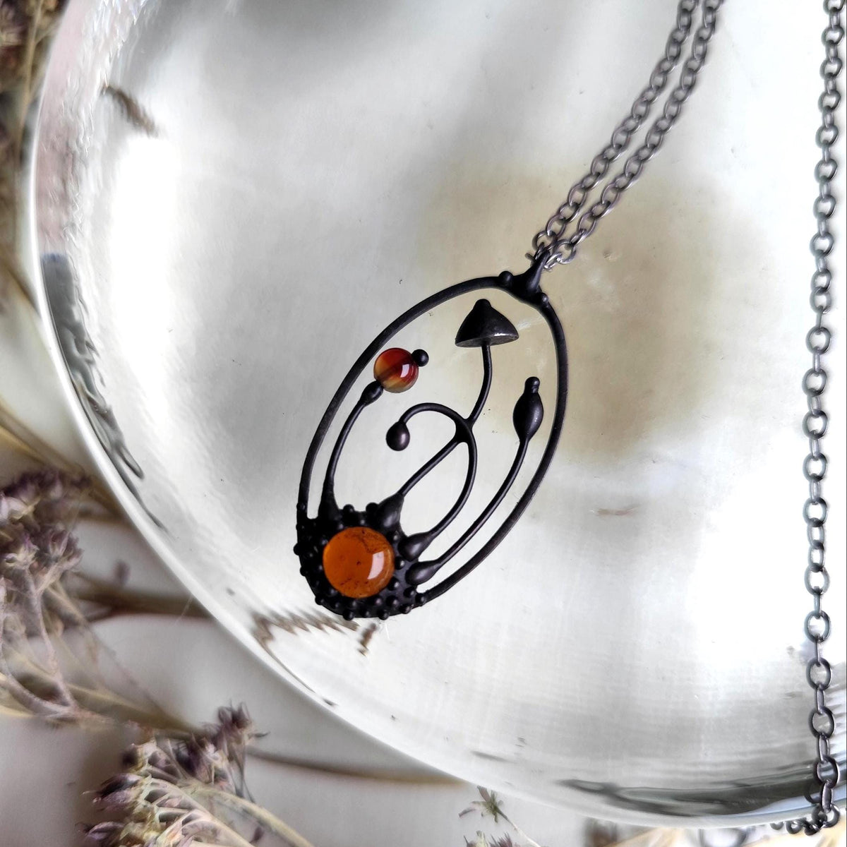 Brown Agate Mushroom Pendant Necklace – Blackened Copper