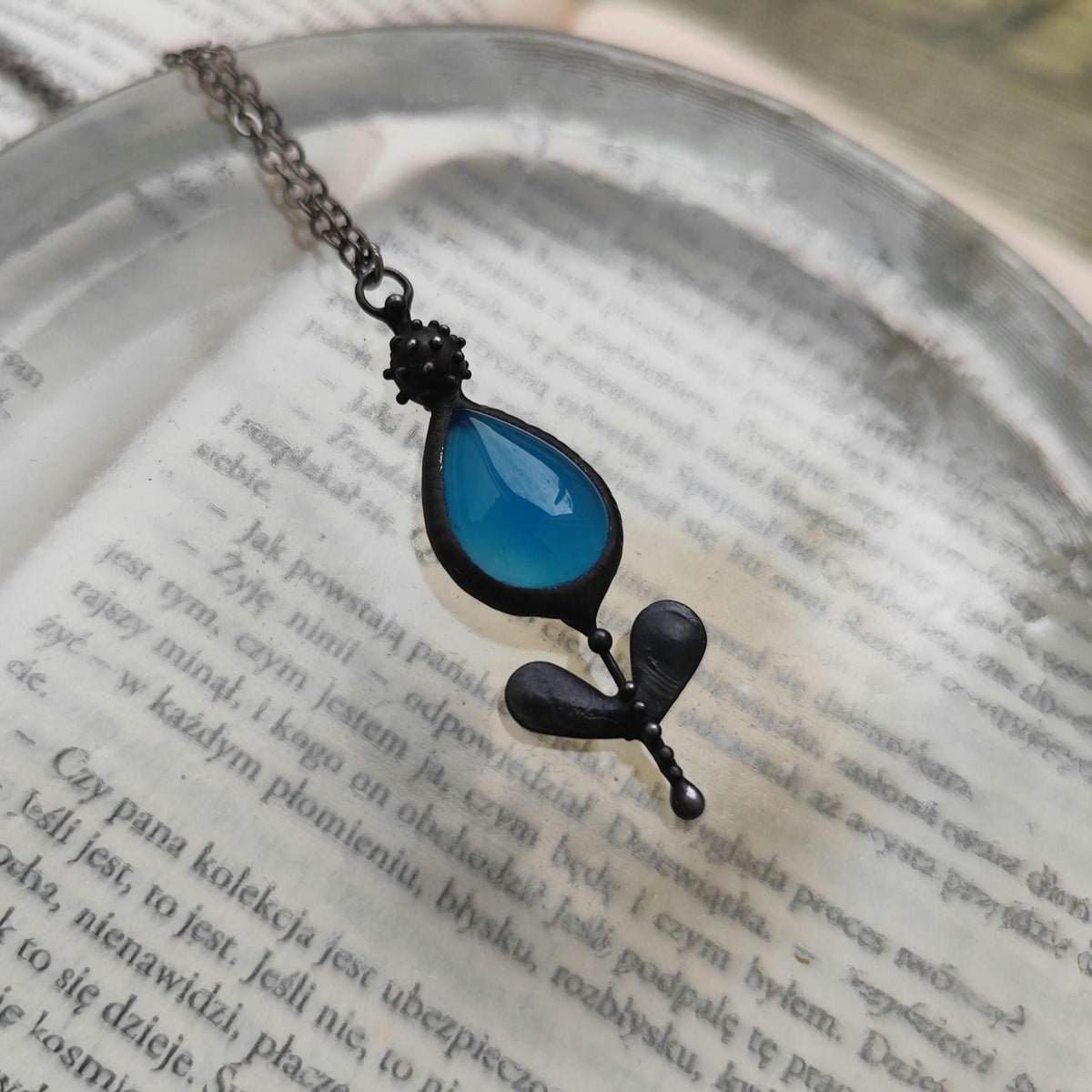 Black Agate Flower Pendant Necklace – Copper & Pewter