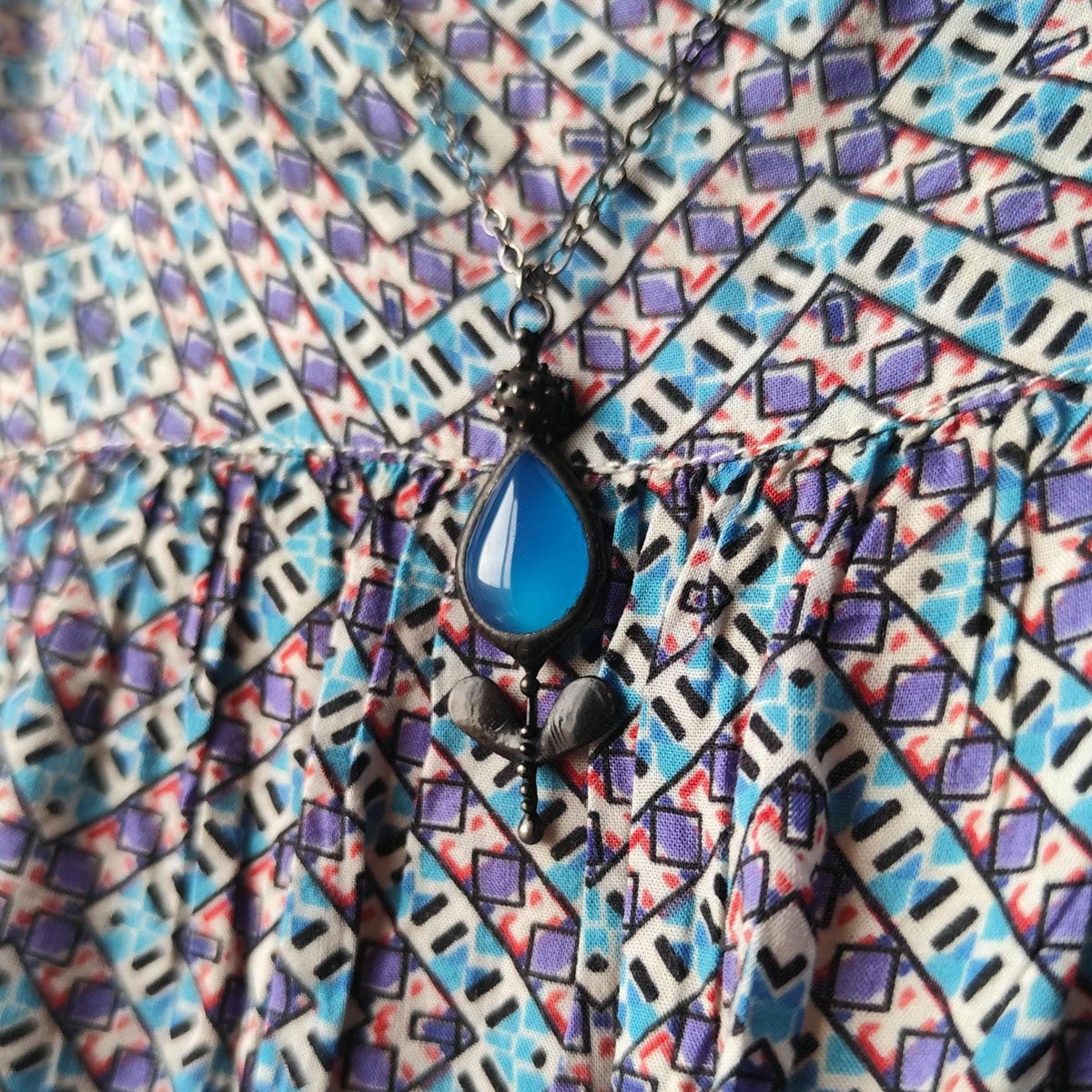 Black Agate Flower Pendant Necklace – Copper & Pewter