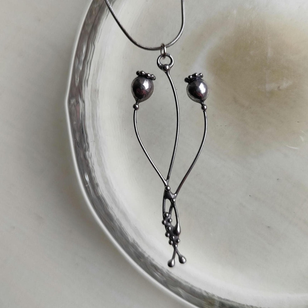 Silver Tone Poppy Seed Pod Necklace