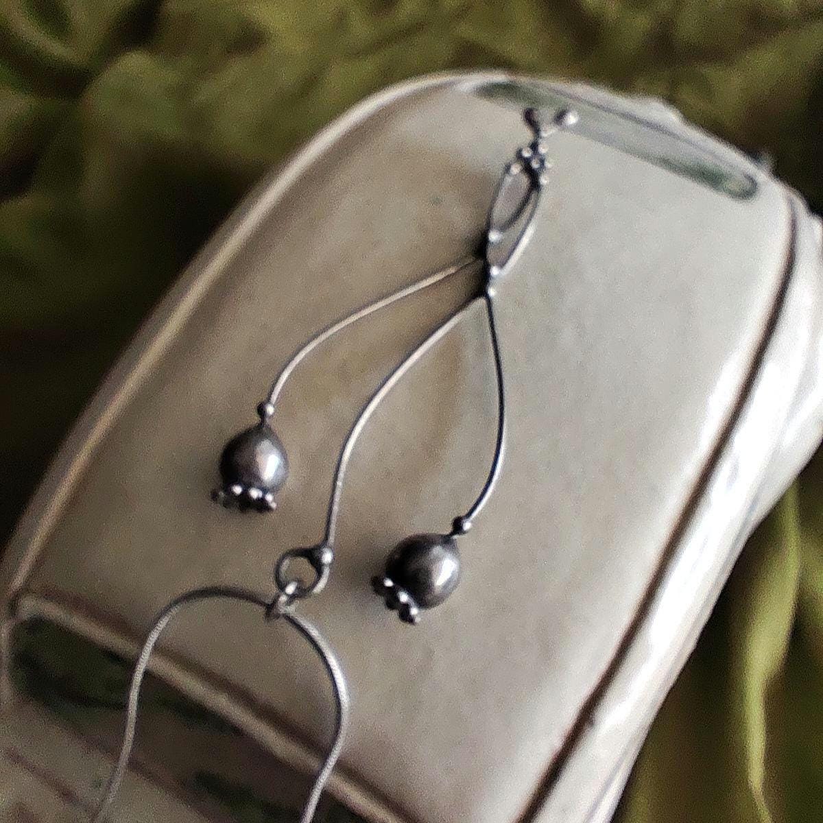 Silver Tone Poppy Seed Pod Necklace