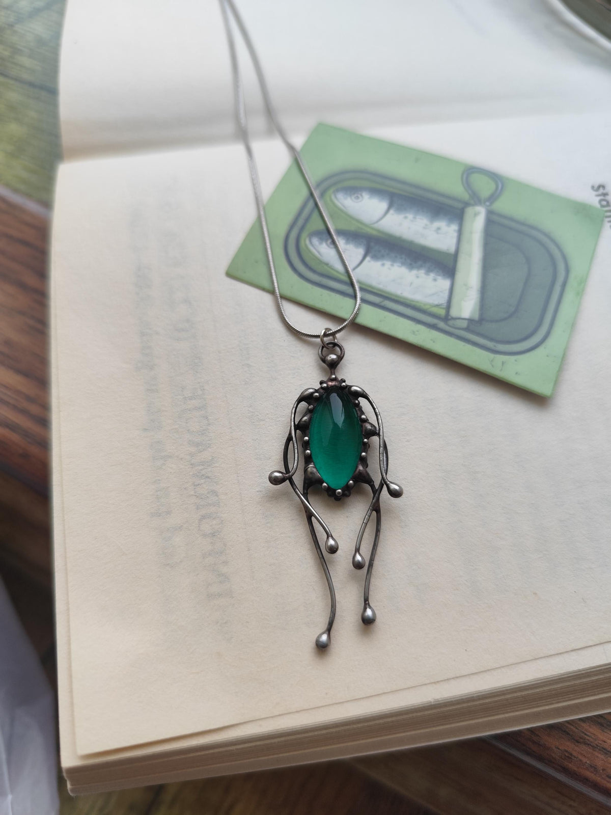 Green Stained Glass Jellyfish Pendant Necklace – Blackened Copper
