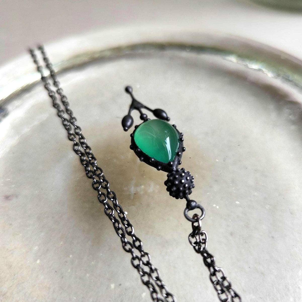 Green Agate Flower Pendant Necklace – Blackened Copper